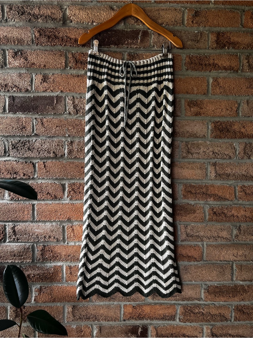 AGUA BENDITA Crochet Knit Maxi Skirt Scalloped Boho Resort Size L